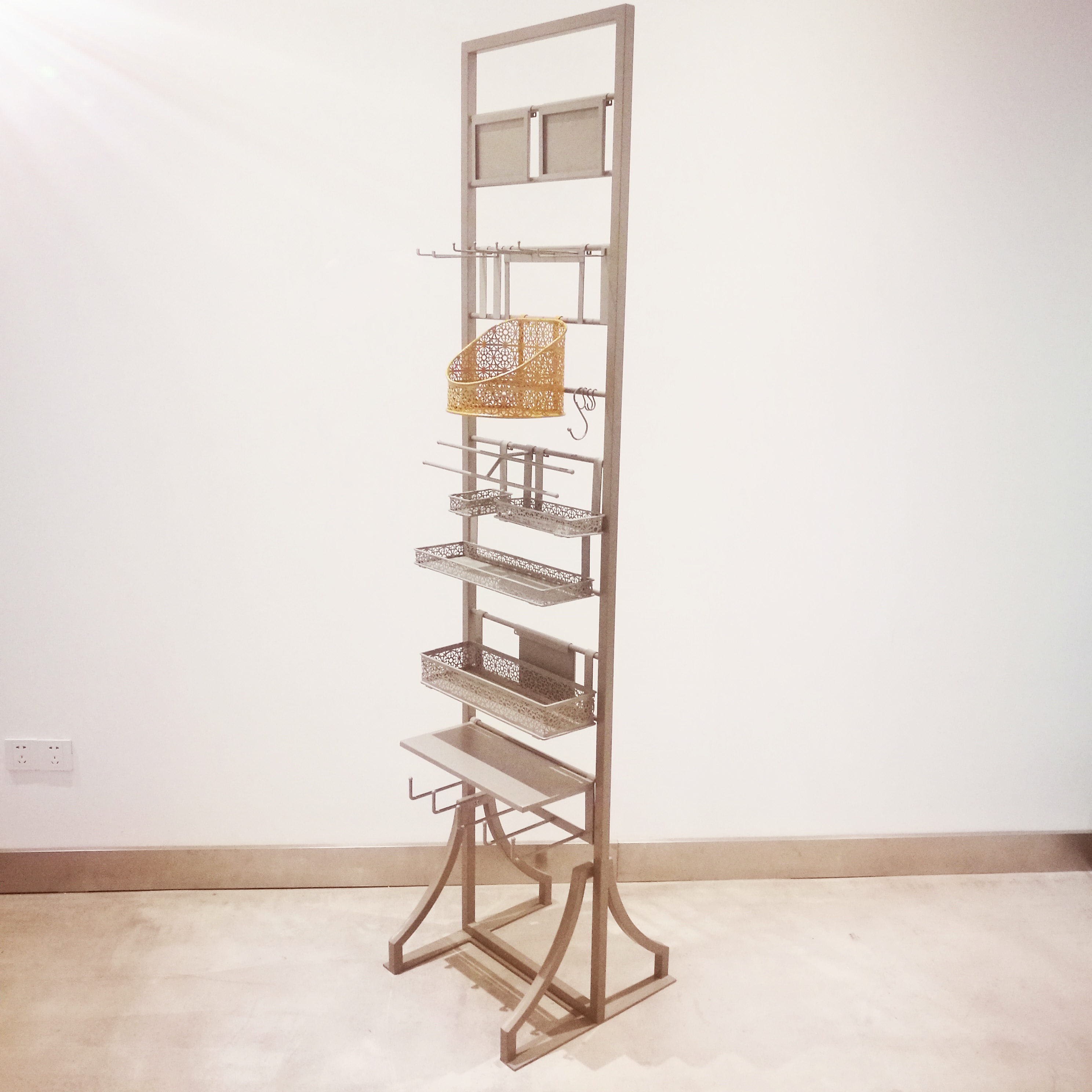 X Shaped Display Rack Metal Display Racks - Huaxi Display Fixture