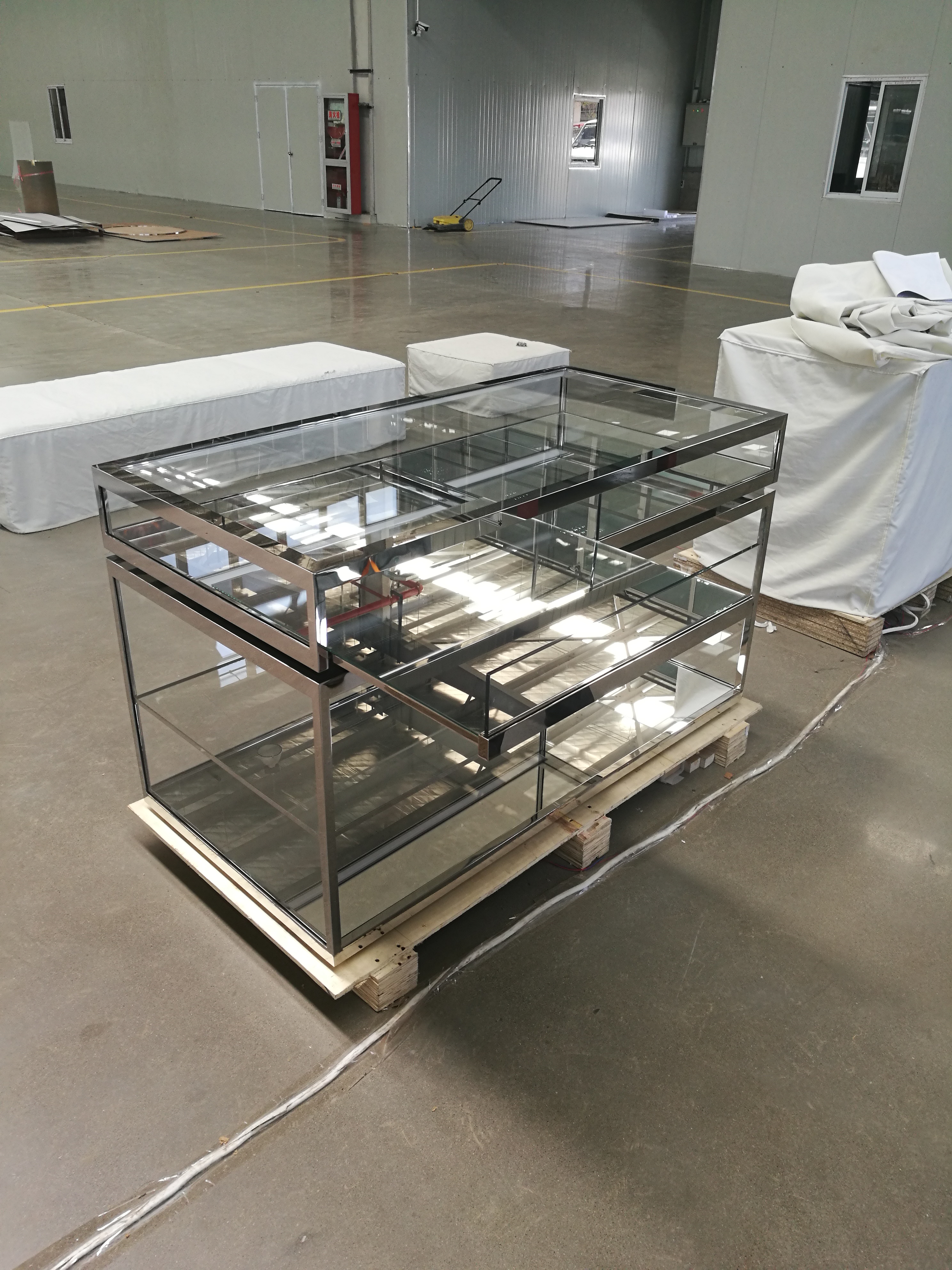 Metal Display Racks - Huaxi Display Fixture